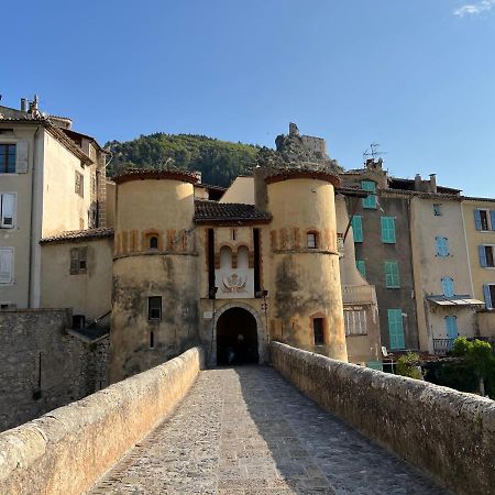 Ferienwohnung L'Orbitelle Entrevaux Exterior foto